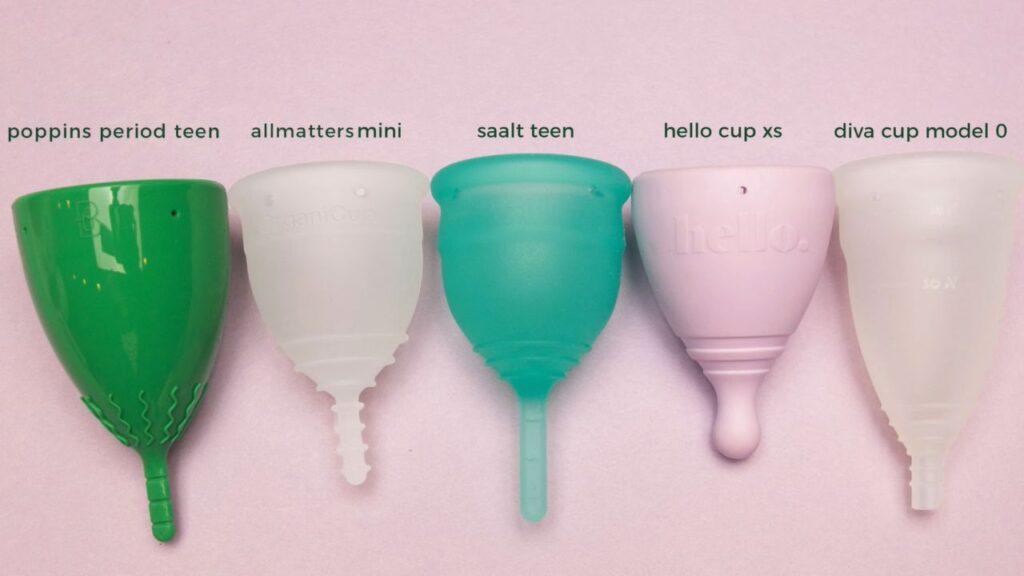 What’s the Difference Between a Menstrual Cup and a Disc?